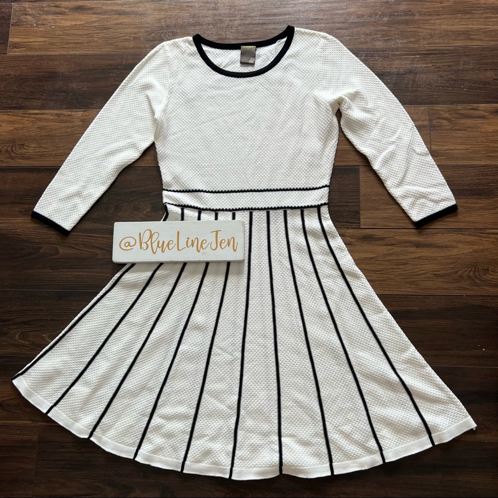 Just Taylor White Skater Dress NWOT - Picture 1 of 6